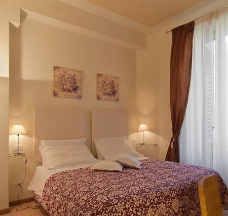Bed and Breakfast Bed & Bed Peterson Флоренция Экстерьер фото